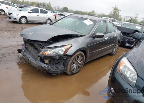 2011 Honda Accord 3.5 Ex-L from USA, damaged, VIN 1HGCP3F81BA024670